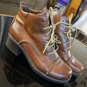 Bryce Earth Shoes size 8